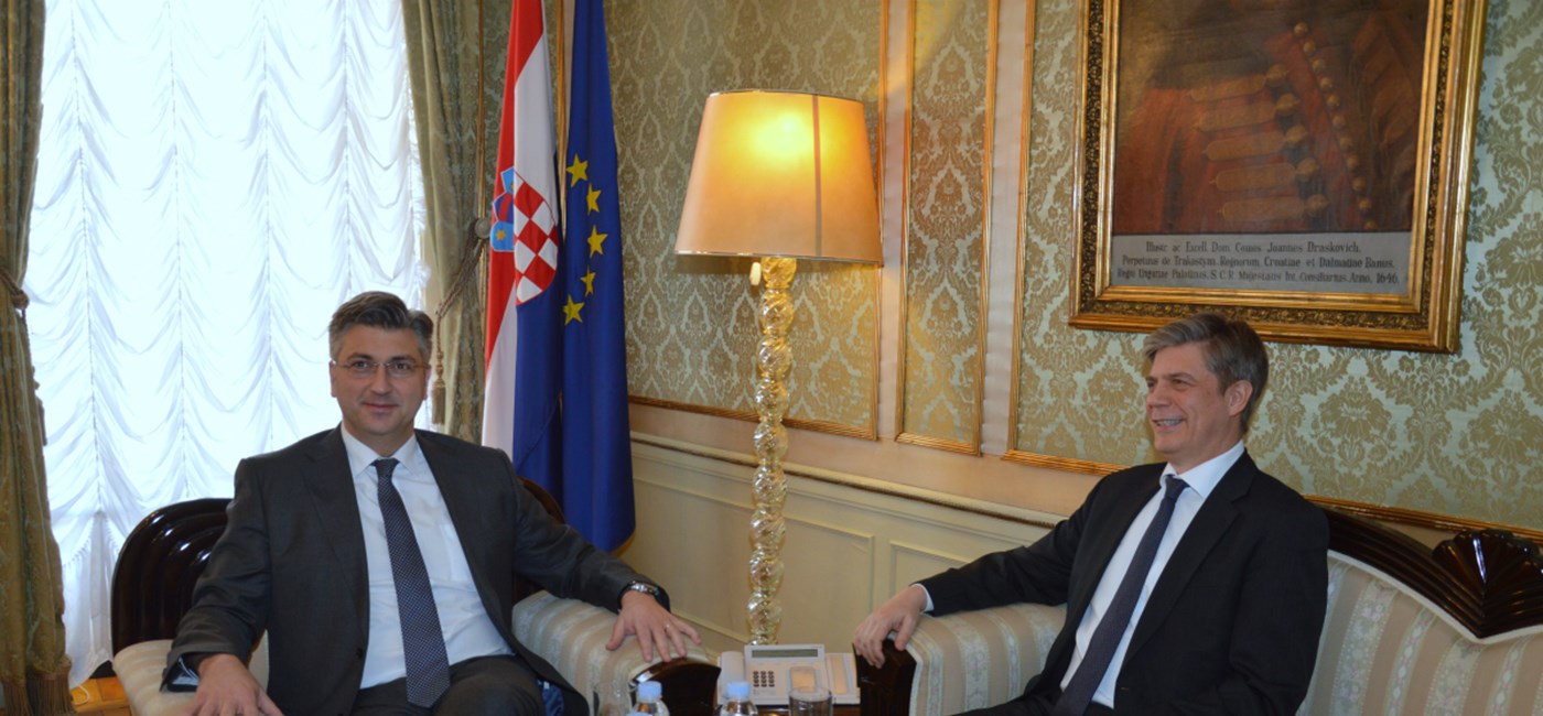 ​Predsjednik Vlade Plenković sa šefom Delegacije EU u BiH Wigemarkom 